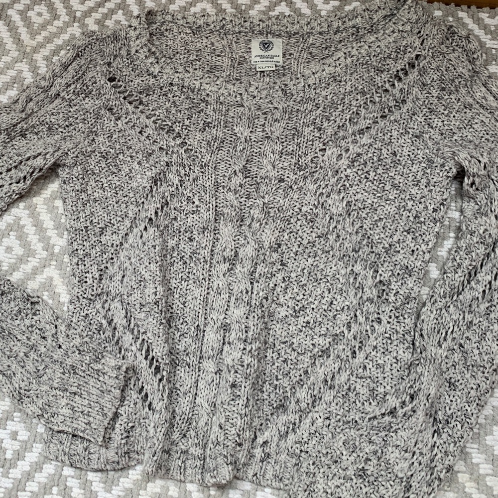 SOLD Gray knit sweater